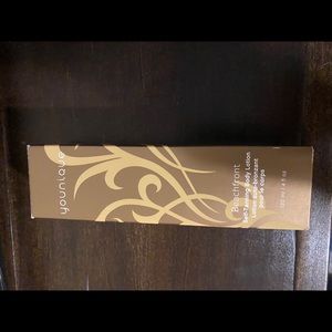 Younique tanning lotion new